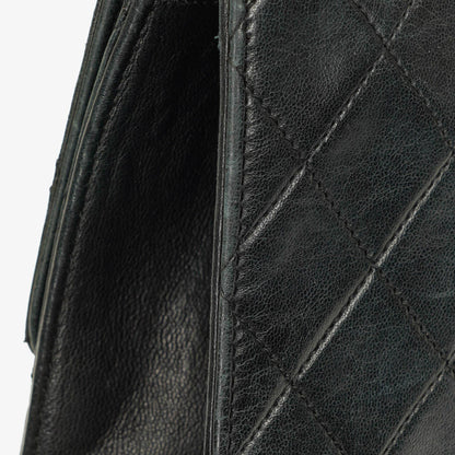 Chanel Medium Classic Single Flap Bag aus schwarzem gestepptem Lammleder mit 24K vergoldeter Hardware