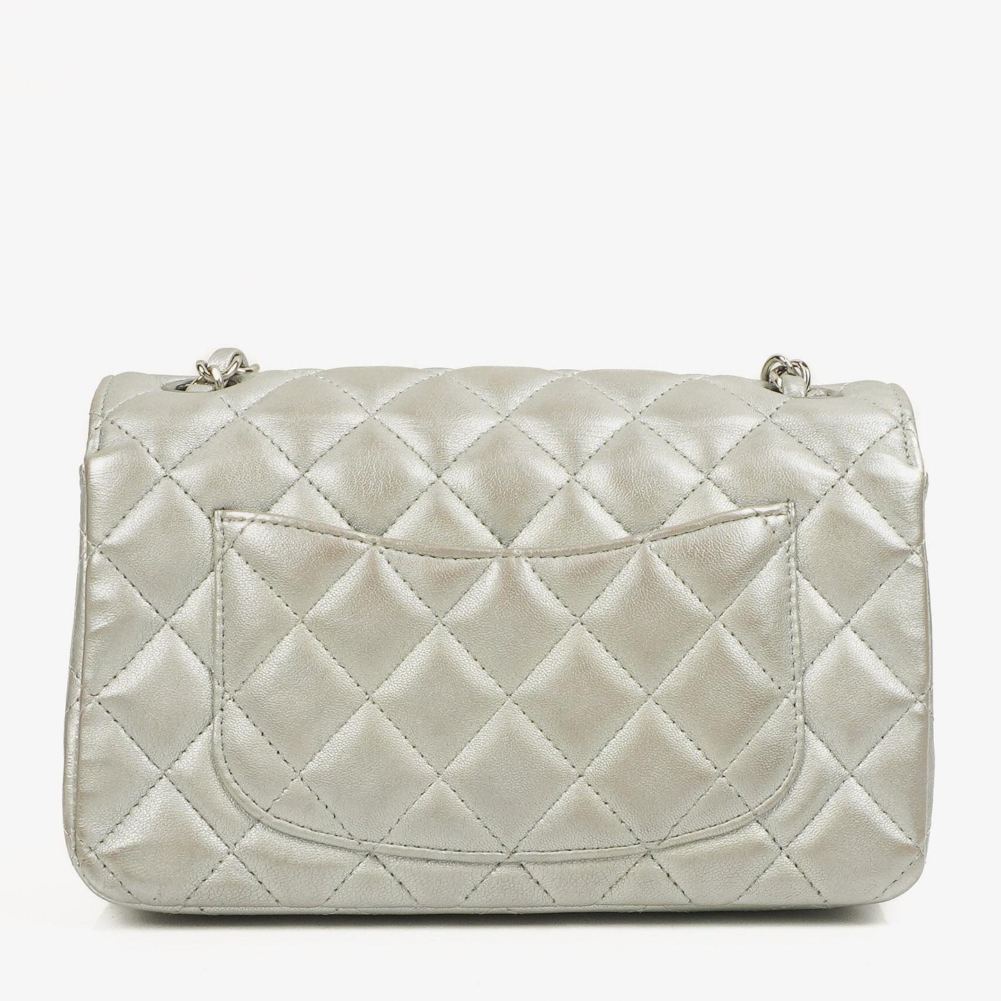 Chanel Mini Rectangular Single Flap Tasche aus metallisch silbernem gestepptem Lammleder mit silberfarbener Hardware