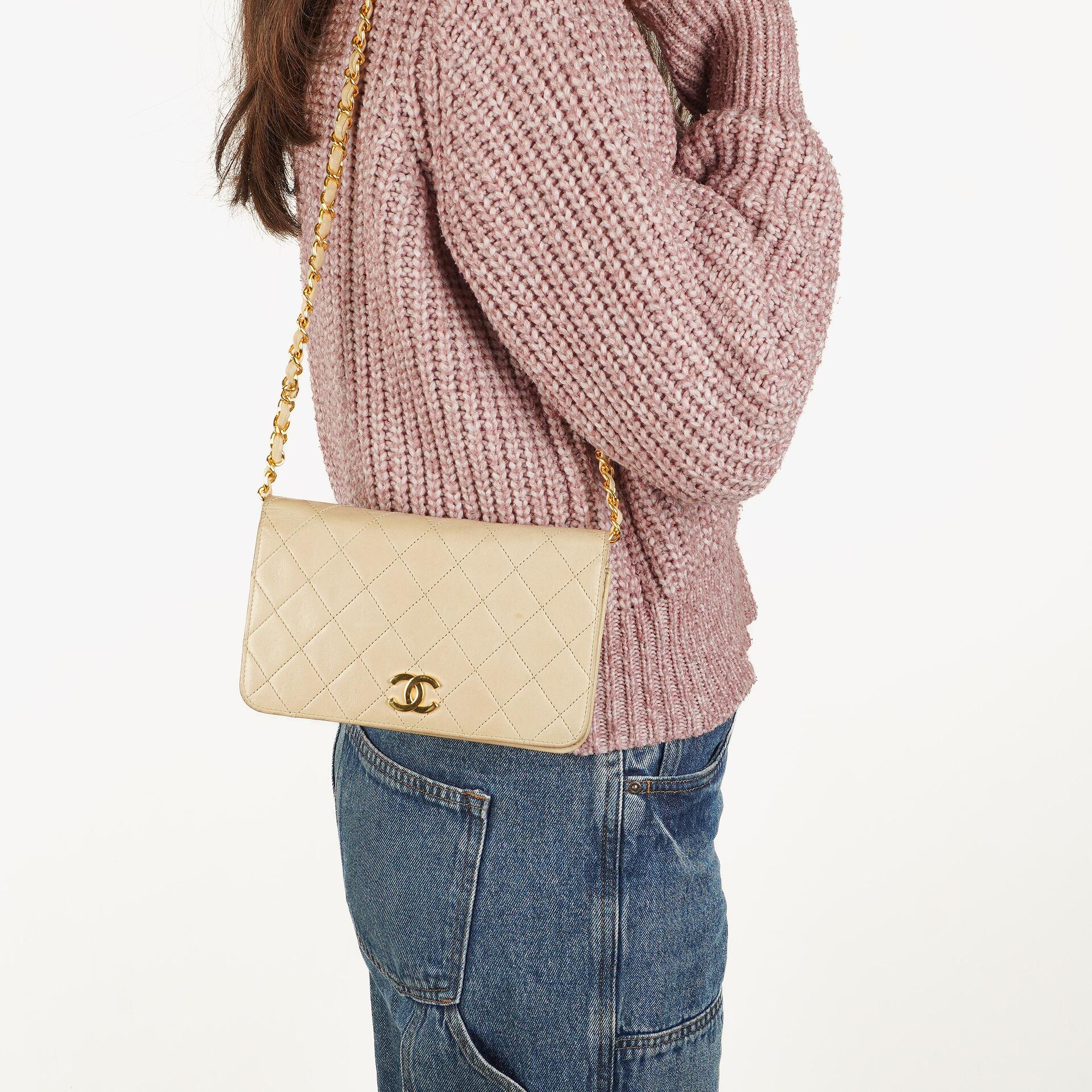 Chanel Mini Classic Beige Gequiltetes Lammleder Geldbörse mit Vollklappe und Kette WOC mit 24K vergoldeter Hardware