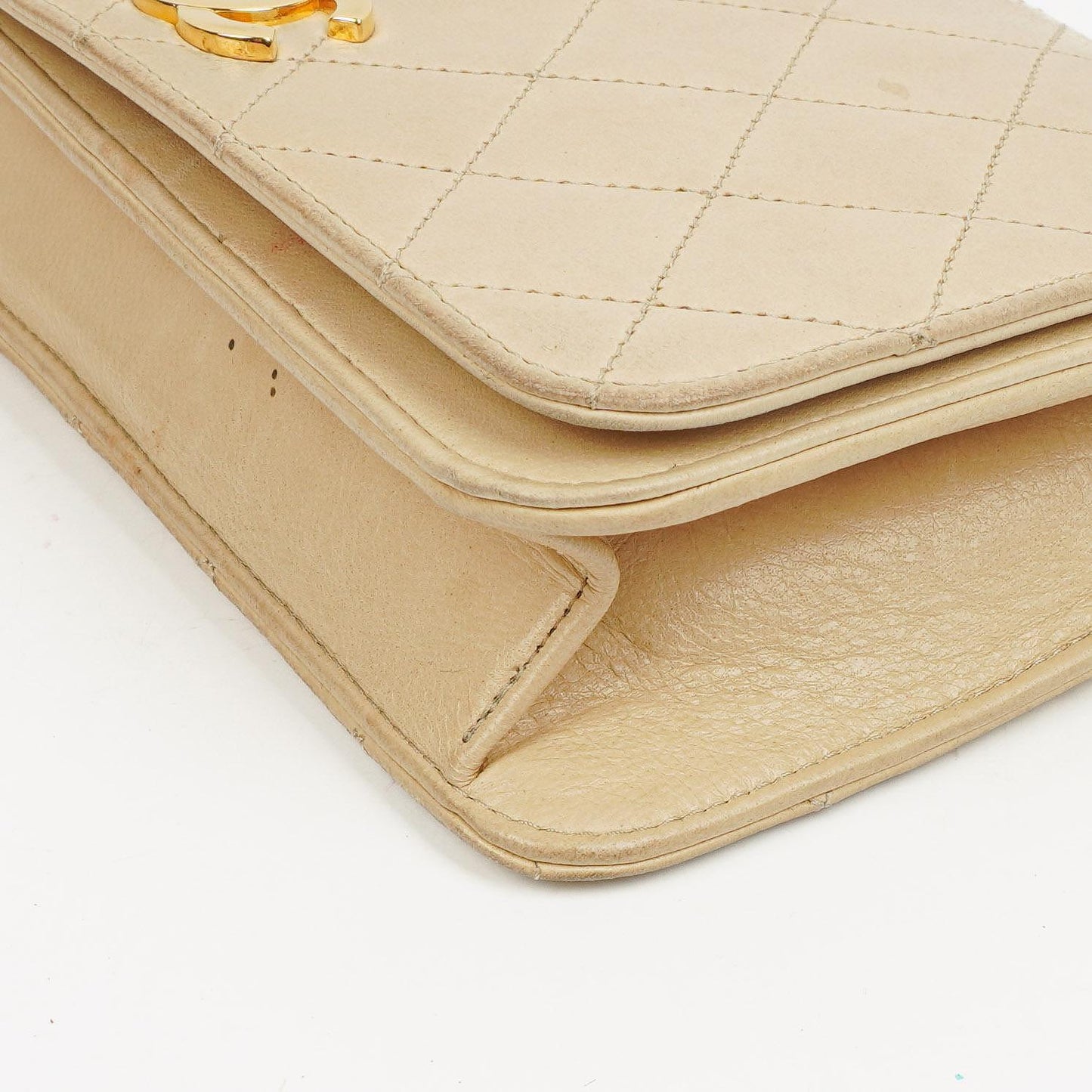 Chanel Mini Classic Beige Gequiltetes Lammleder Geldbörse mit Vollklappe und Kette WOC mit 24K vergoldeter Hardware