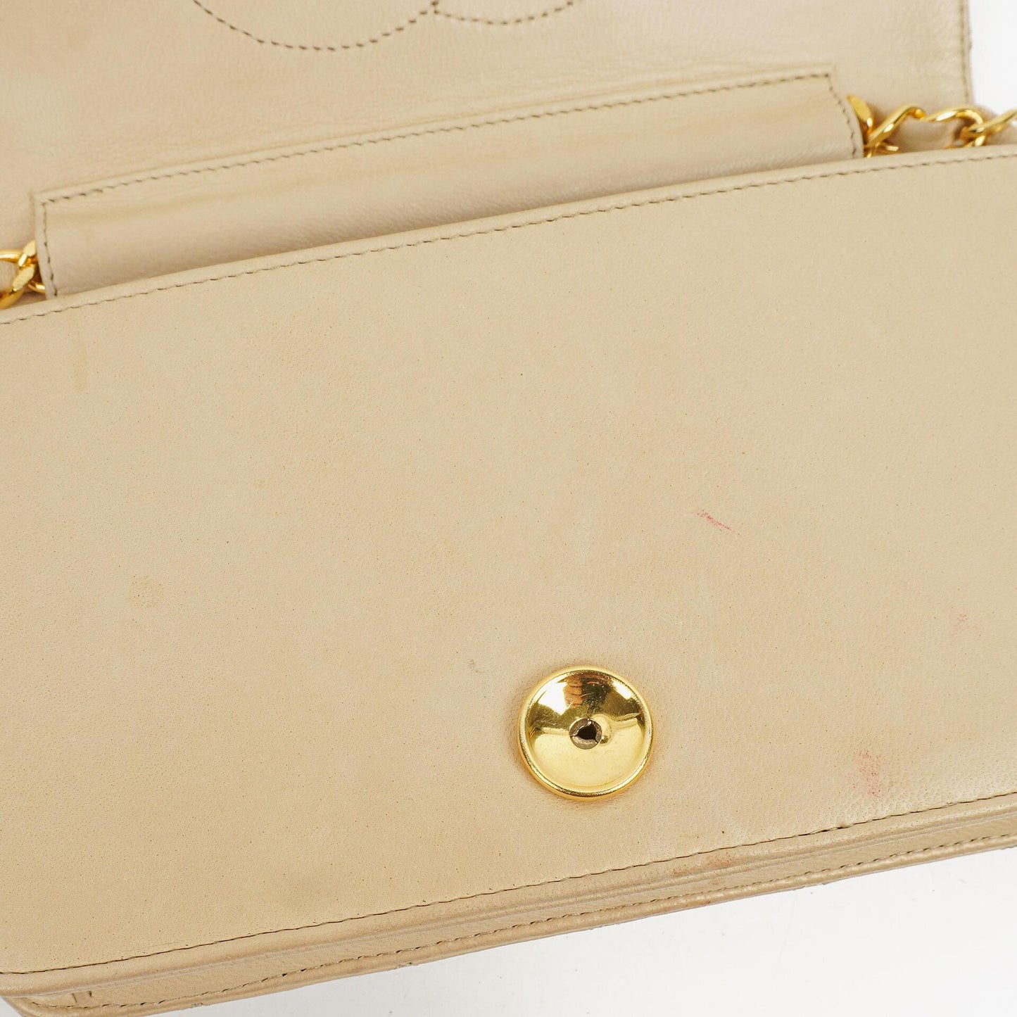 Chanel Mini Classic Beige Gequiltetes Lammleder Geldbörse mit Vollklappe und Kette WOC mit 24K vergoldeter Hardware