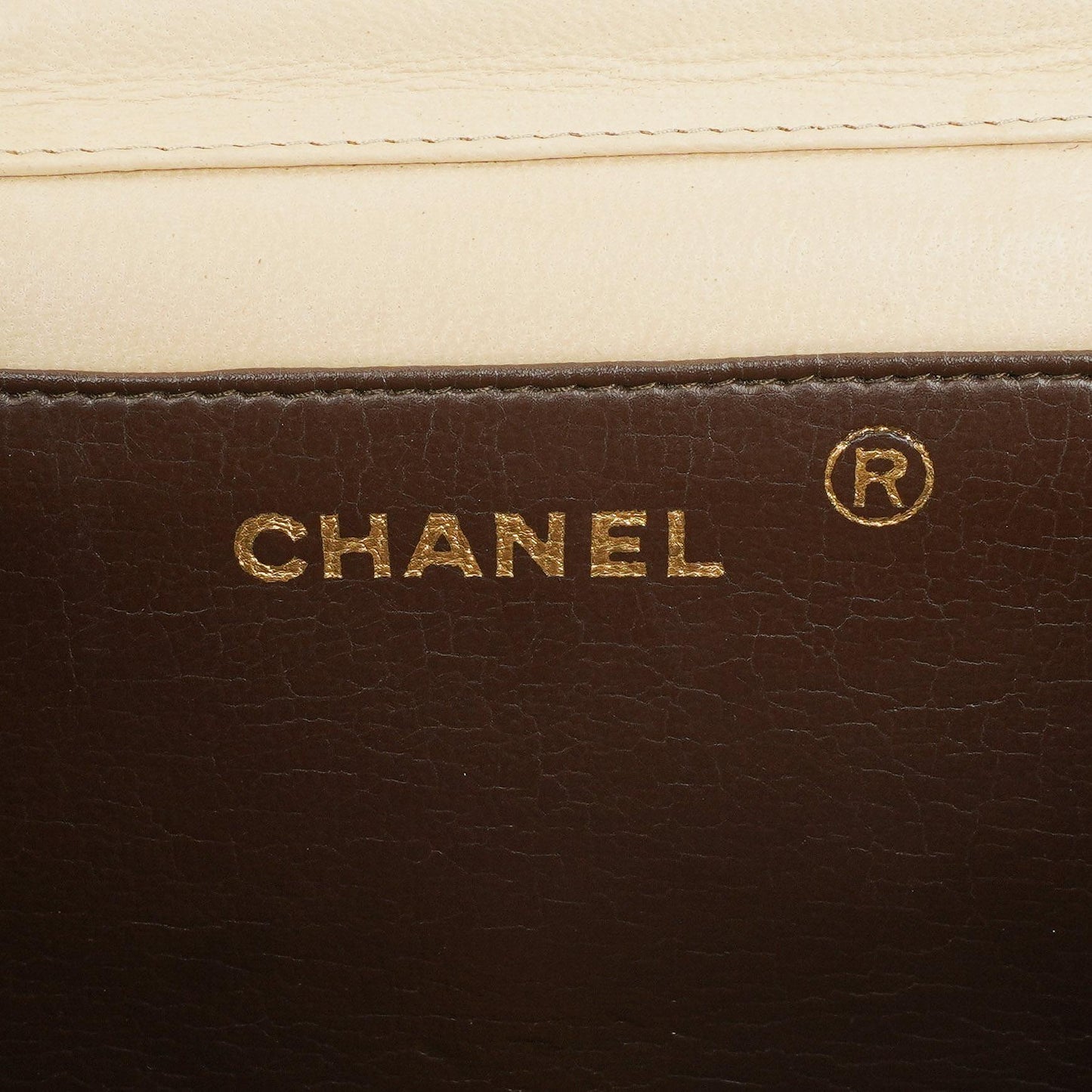 Chanel Mini Classic Beige Gequiltetes Lammleder Geldbörse mit Vollklappe und Kette WOC mit 24K vergoldeter Hardware