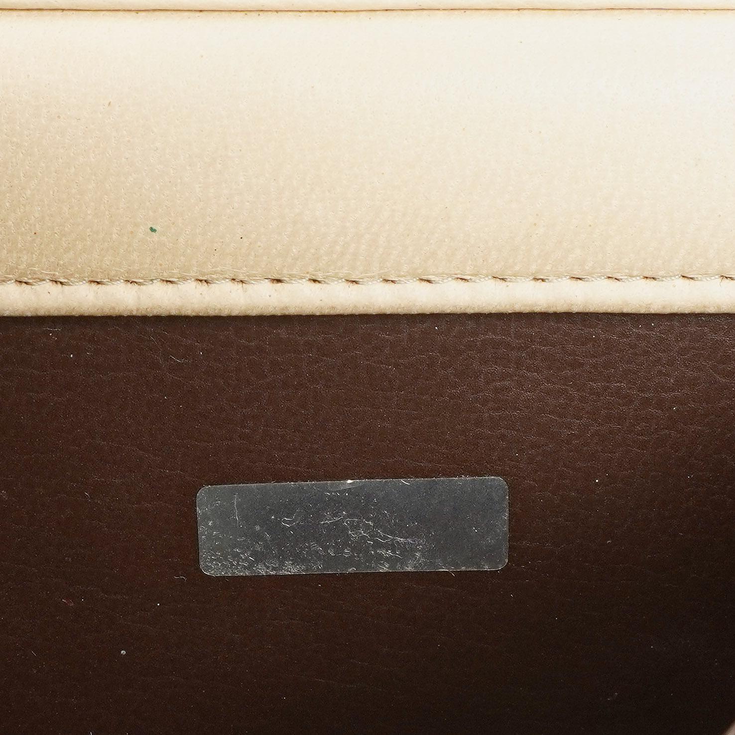 Chanel Mini Classic Beige Gequiltetes Lammleder Geldbörse mit Vollklappe und Kette WOC mit 24K vergoldeter Hardware