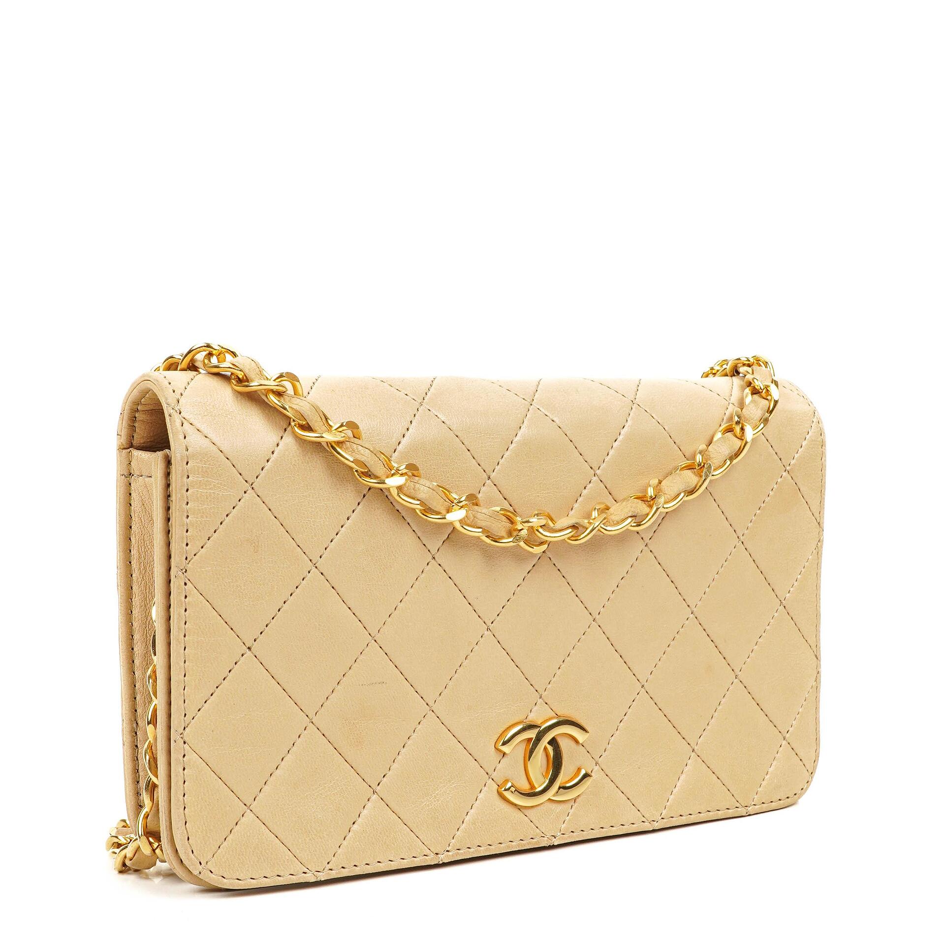 Chanel Mini Classic WOC Full Flap Geldbörse mit Kette aus beigem gestepptem Lammleder mit 24K vergoldeter Hardware