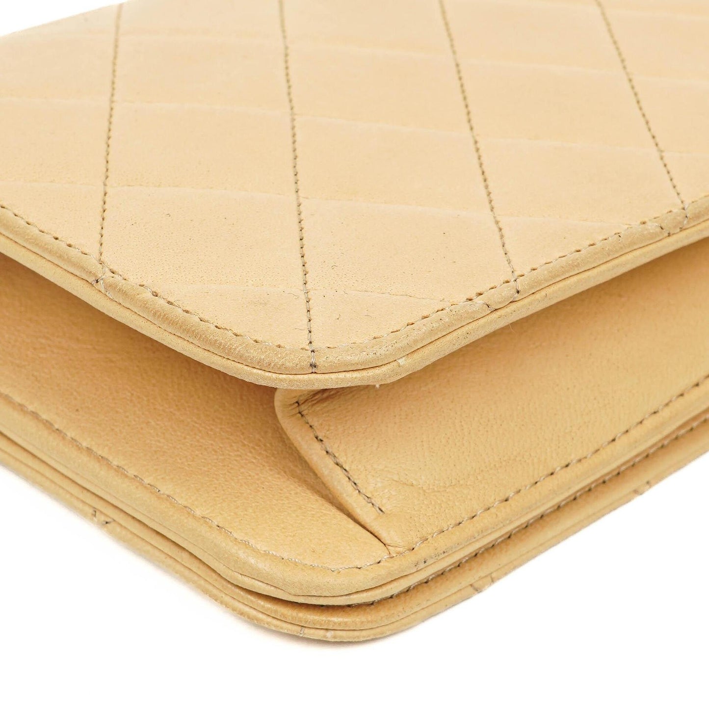 Chanel Mini Classic WOC Full Flap Geldbörse mit Kette aus beigem gestepptem Lammleder mit 24K vergoldeter Hardware