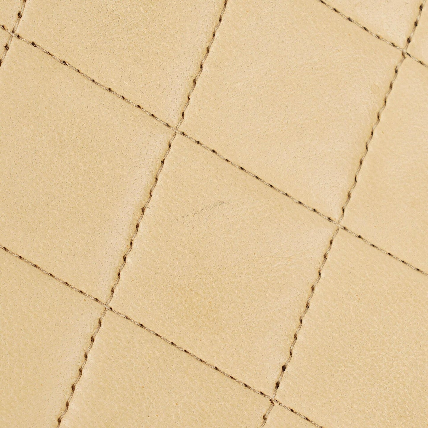 Chanel Mini Classic WOC Full Flap Geldbörse mit Kette aus beigem gestepptem Lammleder mit 24K vergoldeter Hardware