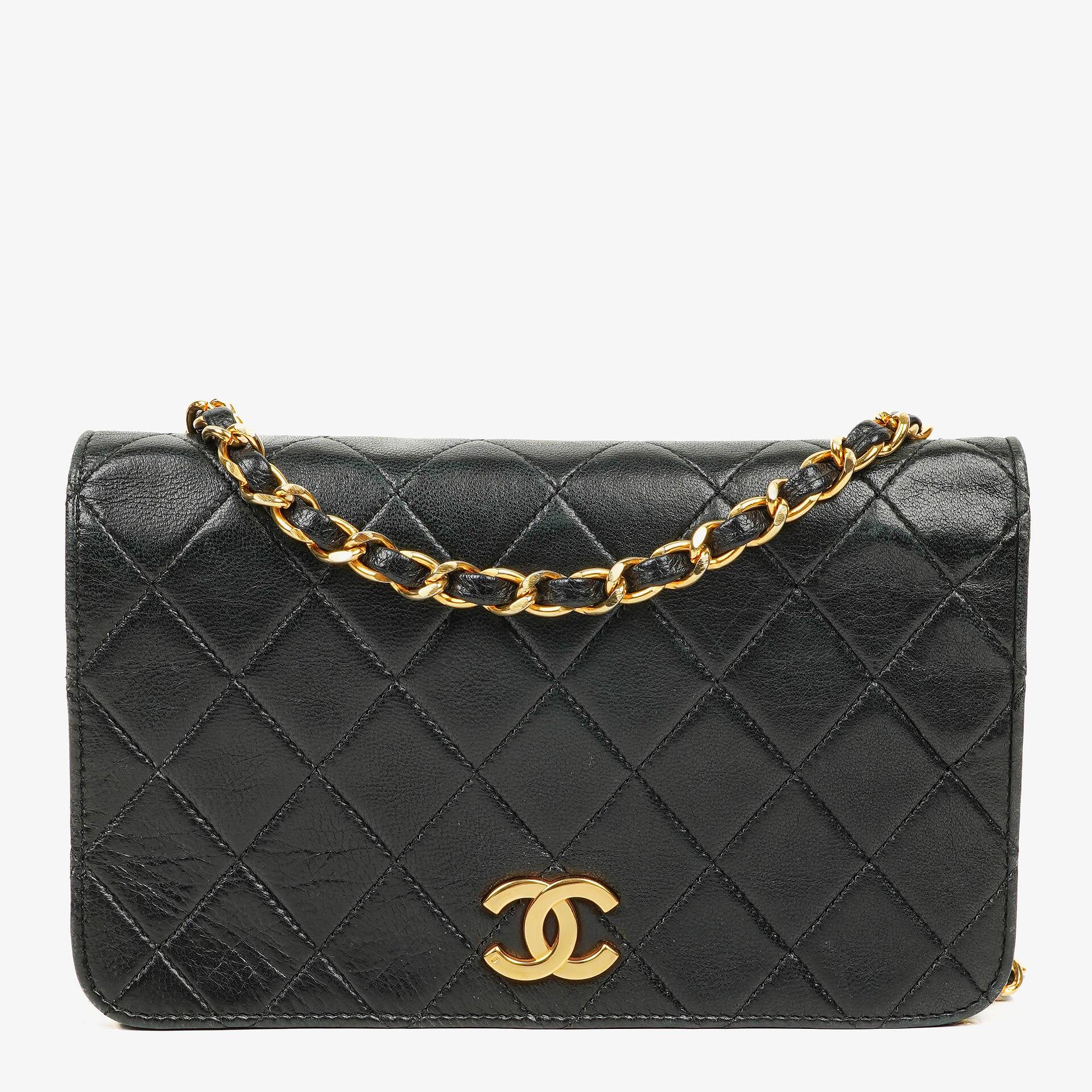 Chanel Mini Classic Full Flap Wallet on Chain aus schwarzem gestepptem Lammleder mit 24K vergoldeter Hardware