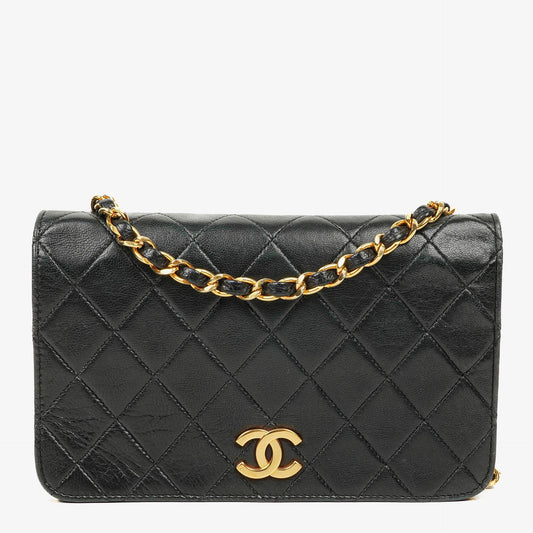 Chanel Mini Classic Full Flap Wallet on Chain aus schwarzem gestepptem Lammleder mit 24K vergoldeter Hardware