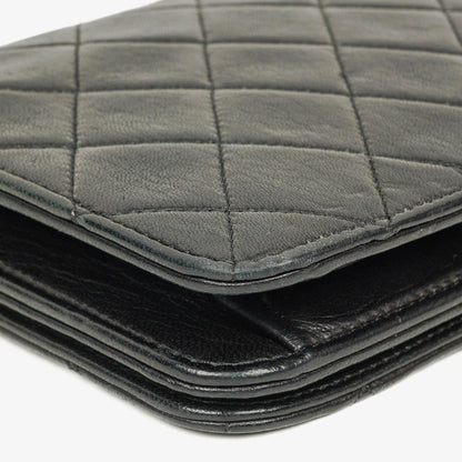 Chanel Mini Classic Full Flap Wallet on Chain aus schwarzem gestepptem Lammleder mit 24K vergoldeter Hardware
