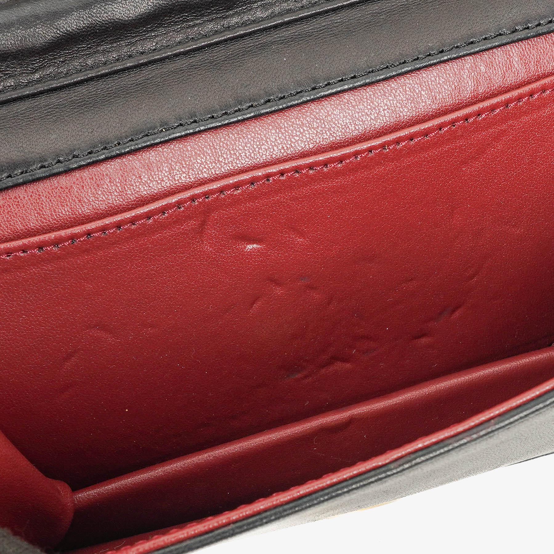 Chanel Mini Classic Full Flap Wallet on Chain WOC aus schwarzem gestepptem Lammleder mit 24K vergoldeter Hardware