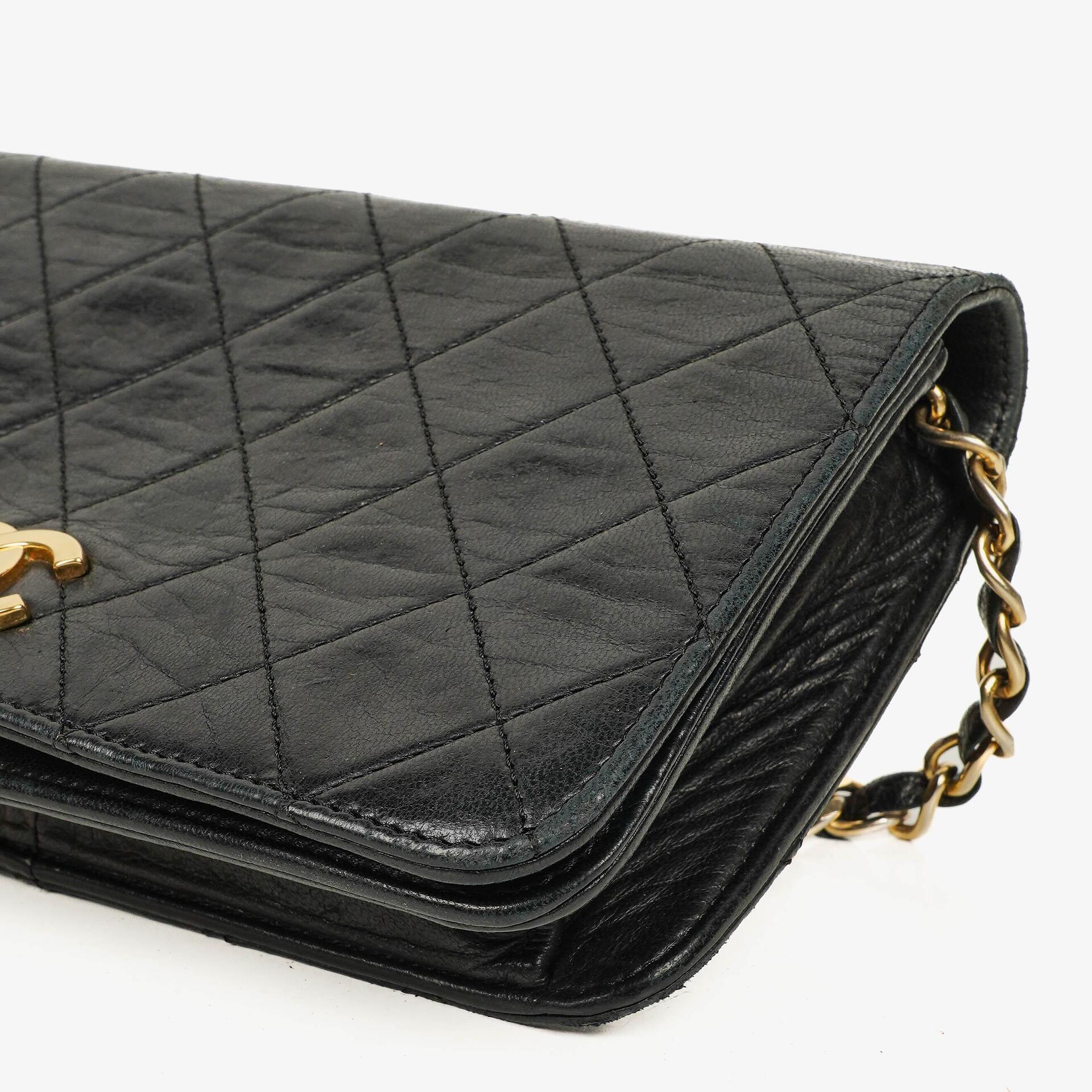 Chanel Mini Classic WOC Full Flap Geldbörse mit Kette aus schwarzem gestepptem Lammleder mit 24K vergoldeter Hardware