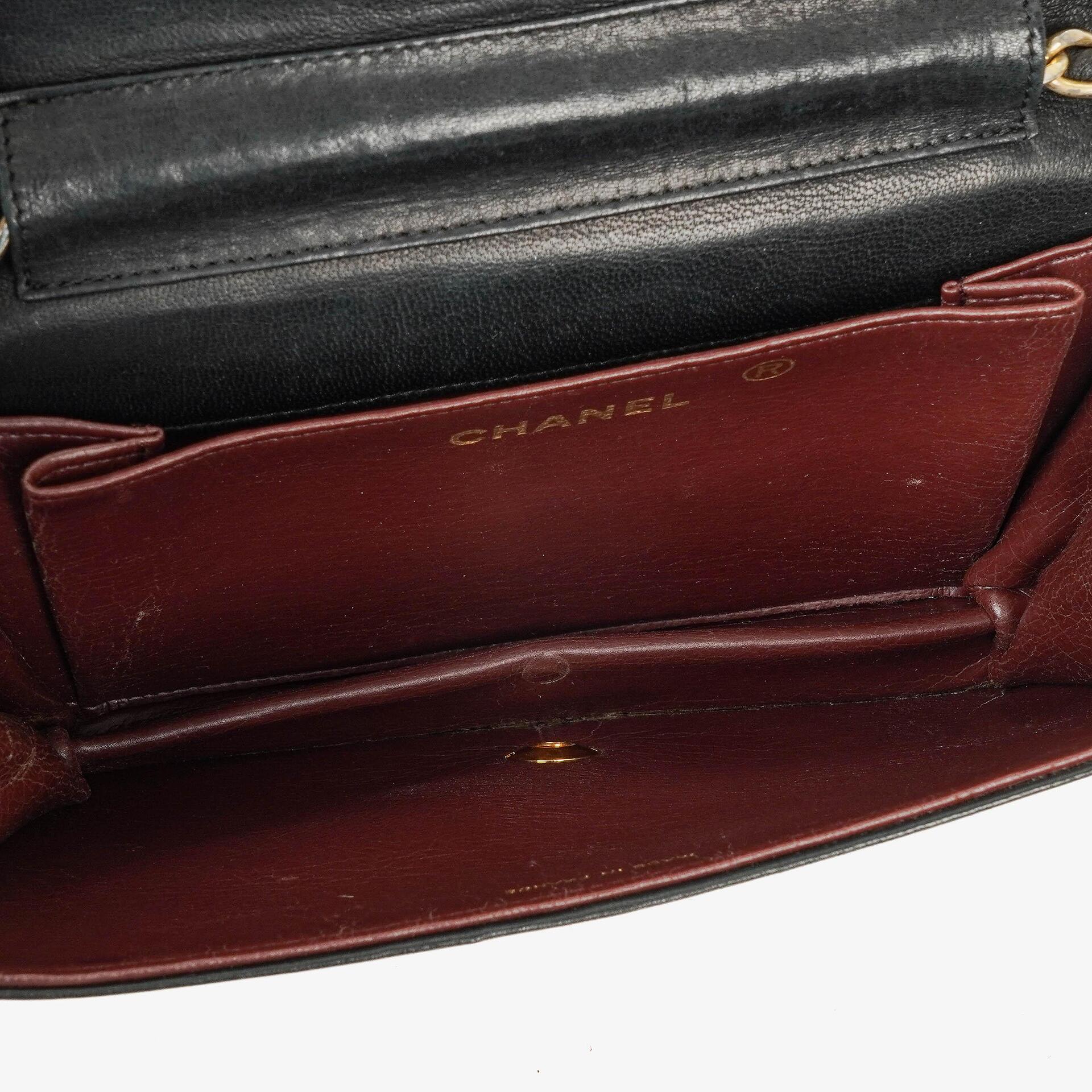 Chanel Mini Classic WOC Full Flap Geldbörse mit Kette aus schwarzem gestepptem Lammleder mit 24K vergoldeter Hardware