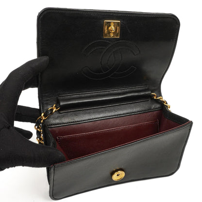 Chanel Mini Classic WOC Schwarz Gequiltetes Lammleder Full Flap Wallet on Chain mit 24K Gold Hardware