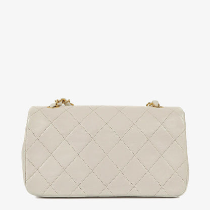 Chanel Mini Classic Weiße Stepp Lammleder Vollklapp Geldbörse Mit Kette WOC Mit 24K Vergoldeten Beschlägen