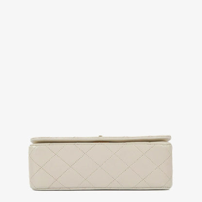 Chanel Mini Classic Weiße Stepp Lammleder Vollklapp Geldbörse Mit Kette WOC Mit 24K Vergoldeten Beschlägen
