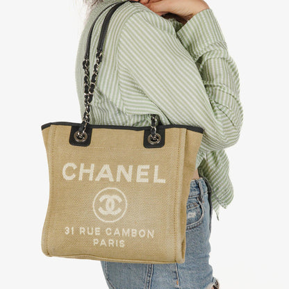 Chanel Mini Deauville Tote Tasche