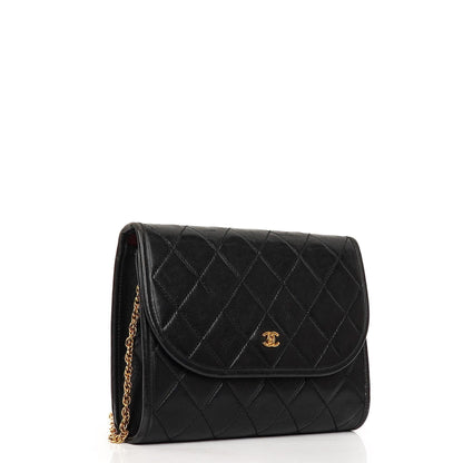 Chanel Mini Klapptasche Schwarze gesteppte Lammleder mit 24K vergoldeten Beschlägen Gut