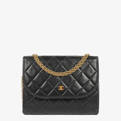 Chanel Mini Flap Bag aus schwarzem gestepptem Lammleder mit 24K vergoldeter Hardware