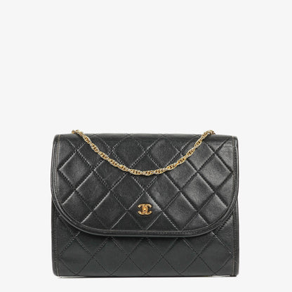 Chanel Mini Flap Tasche aus schwarzem gestepptem Lammleder mit 24K vergoldeter Hardware