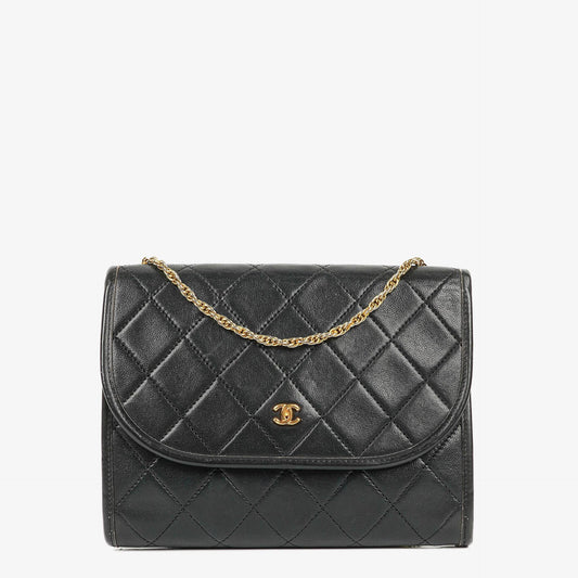 Chanel Mini Flap Tasche aus schwarzem gestepptem Lammleder mit 24K vergoldeter Hardware