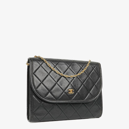 Chanel Mini Flap Tasche aus schwarzem gestepptem Lammleder mit 24K vergoldeter Hardware