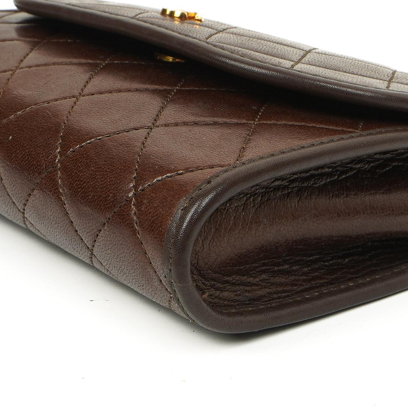 Chanel Mini Flap Tasche Braun Gestepptes Lammleder Mit 24K Vergoldeten Beschlägen