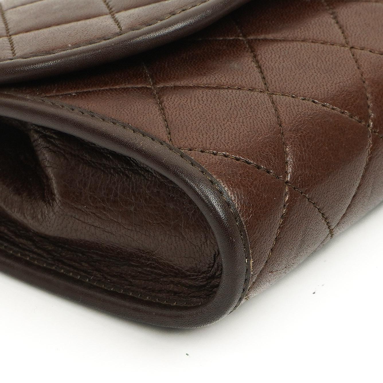 Chanel Mini Flap Tasche Braun Gestepptes Lammleder Mit 24K Vergoldeten Beschlägen