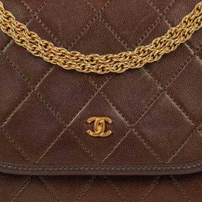 Chanel Mini Flap Tasche aus braunem gestepptem Lammleder mit 24K-vergoldeten Beschlägen