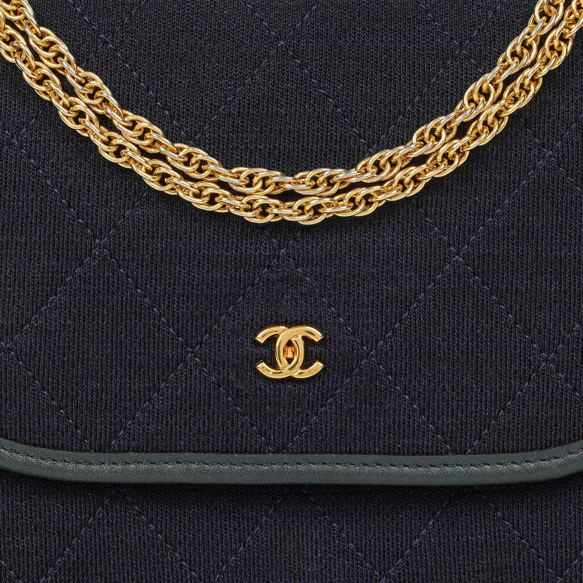 Chanel Mini Klappe Navy Jersey mit 24K vergoldeter Hardware