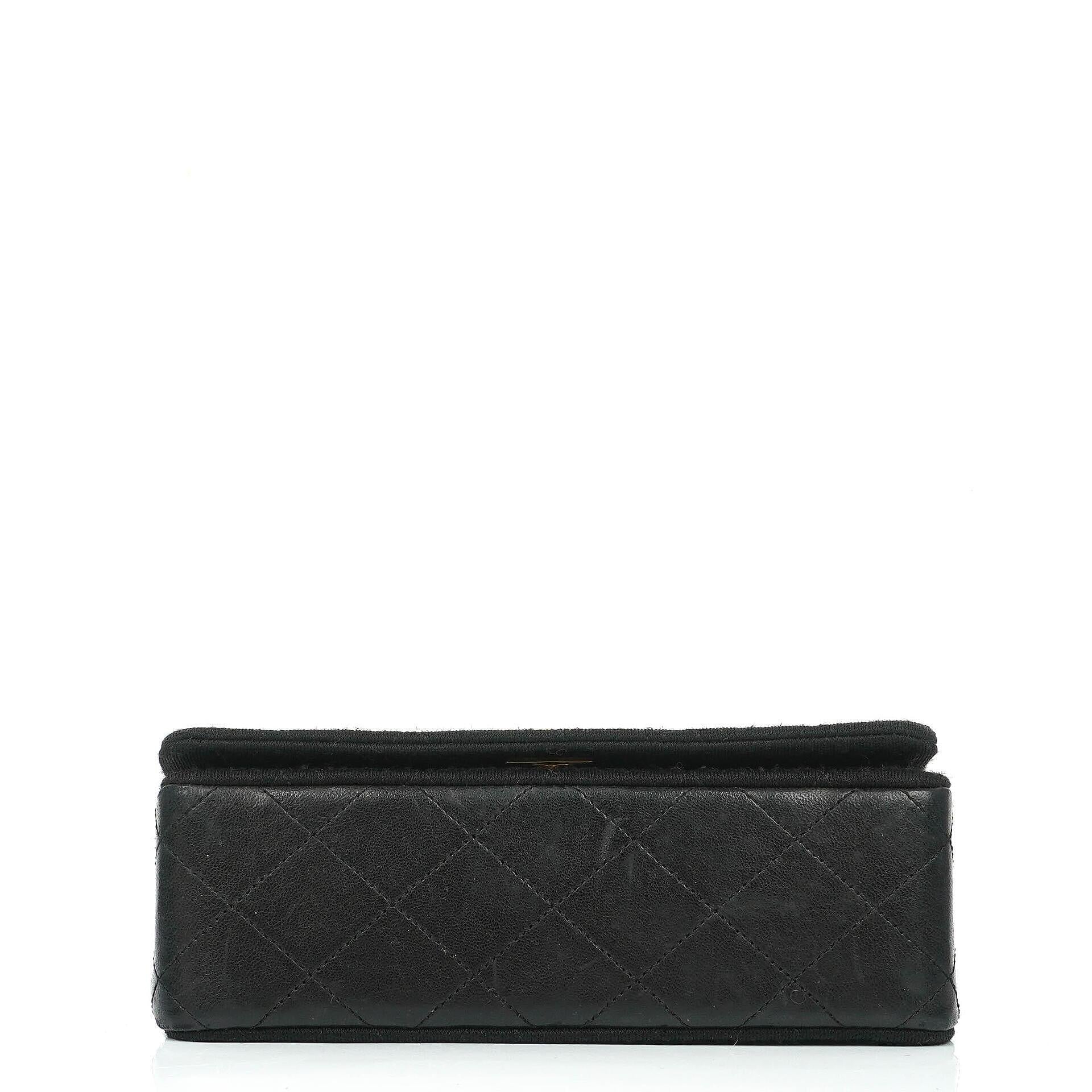 Chanel Mini Full Flap Vintage Tasche aus schwarzem gestepptem Jersey und Lammleder mit 24K vergoldeter Hardware