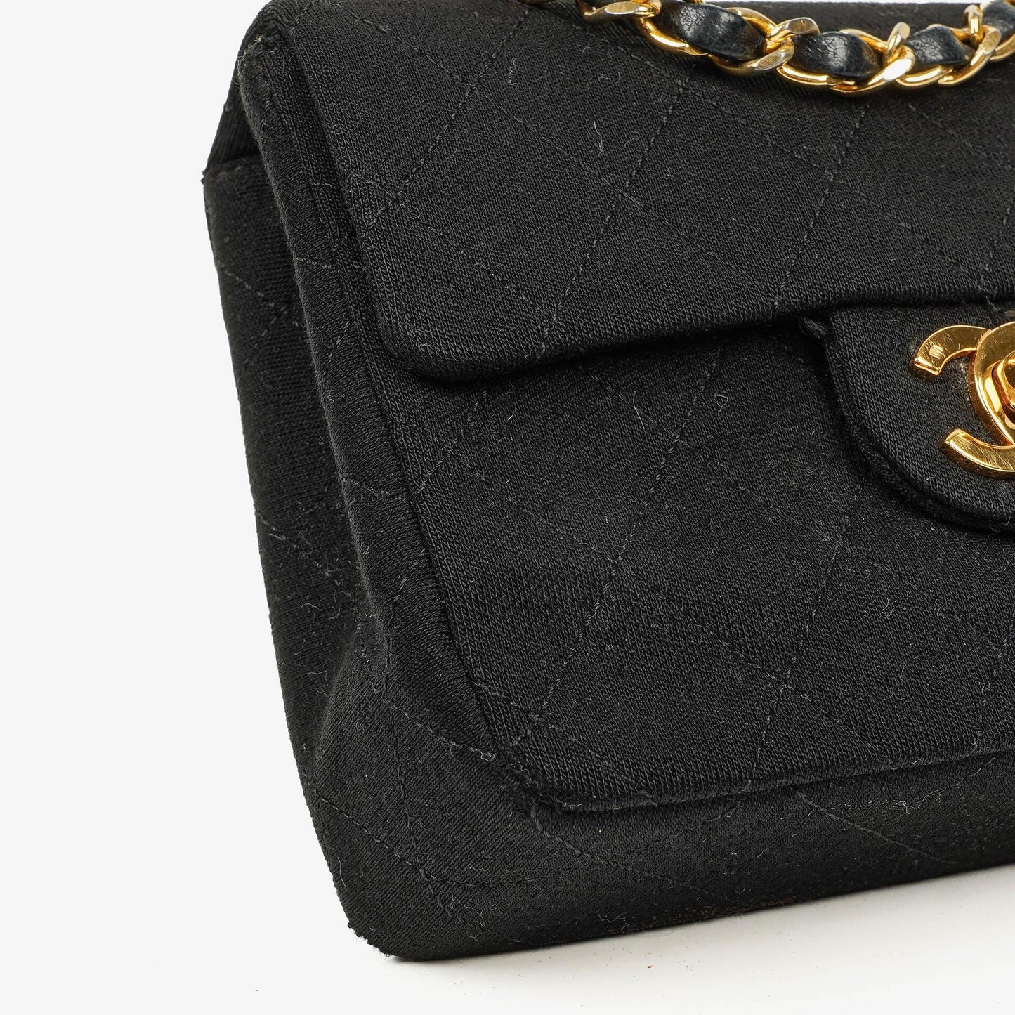Chanel Mini Square Flap Bag aus schwarzem gestepptem Jersey mit 24K vergoldeten Beschlägen