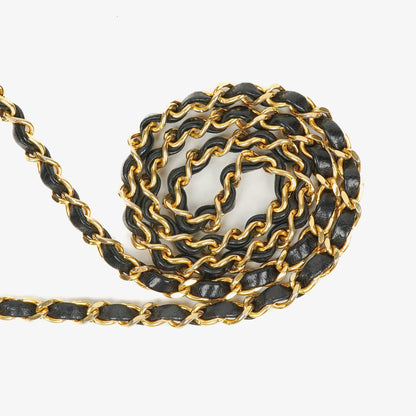 Chanel Mini Square Flap Bag aus schwarzem gestepptem Jersey mit 24K vergoldeten Beschlägen