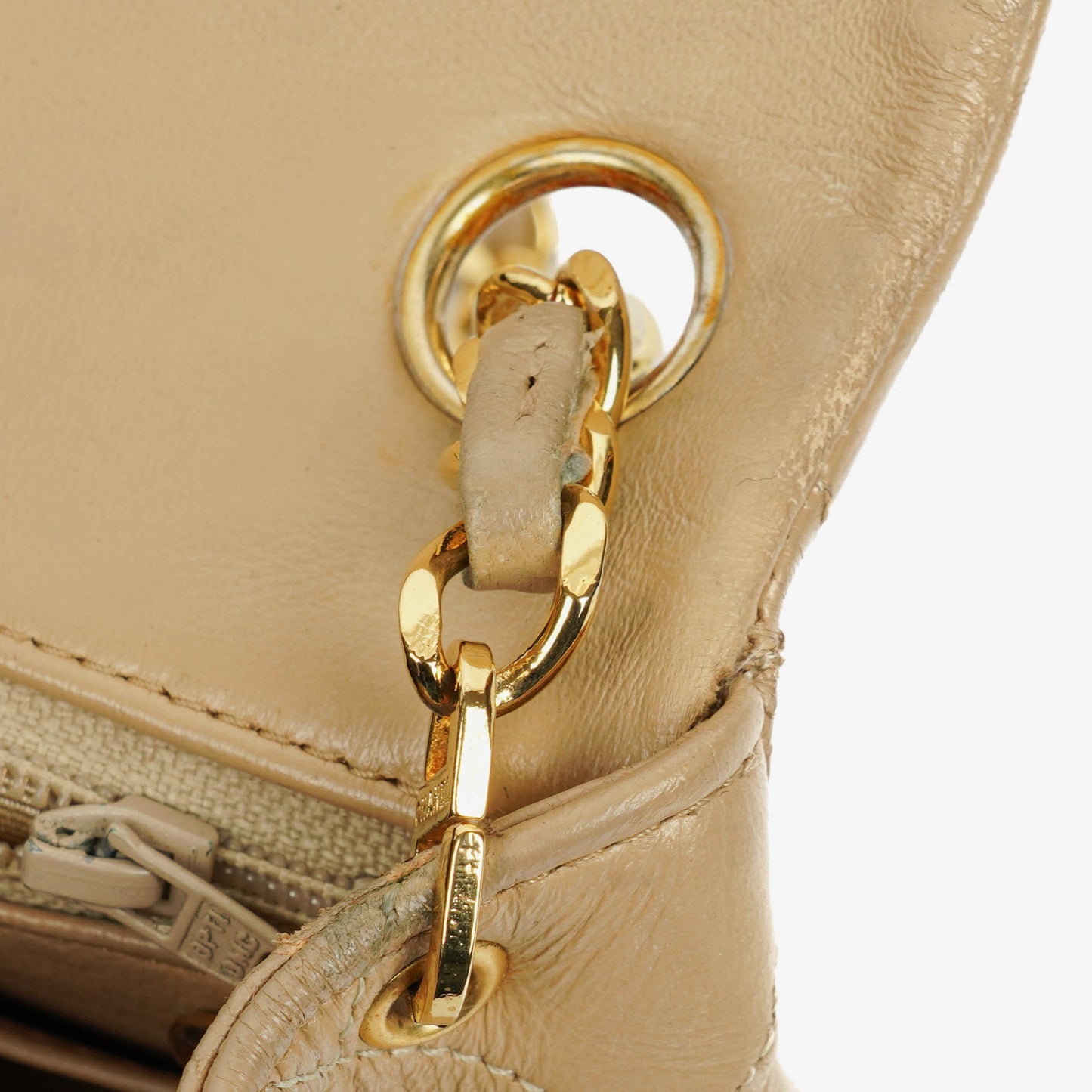 Chanel Mini Square Klappentasche aus beigem gestepptem Leder mit 24K vergoldeten Beschlägen