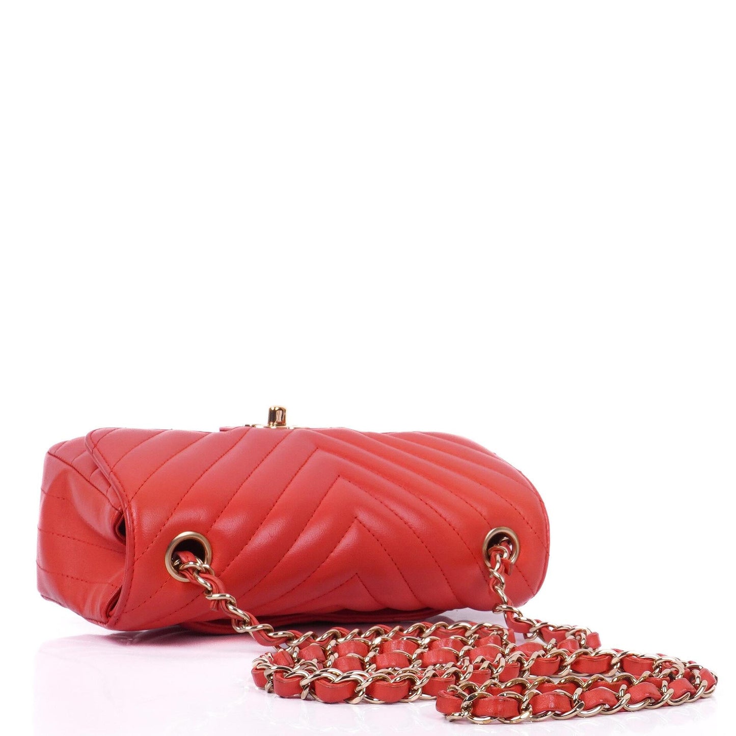 Chanel Mini Rectangular Classic Single Flap Bag aus Korallen Chevron gestepptem Lammleder mit goldfarbener Hardware