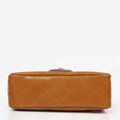Chanel Mini Rectangular Flap Tasche aus gestepptem Lackleder