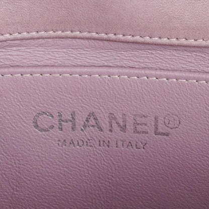 Chanel Mini Rectangular Flap Tasche aus gestepptem Lackleder