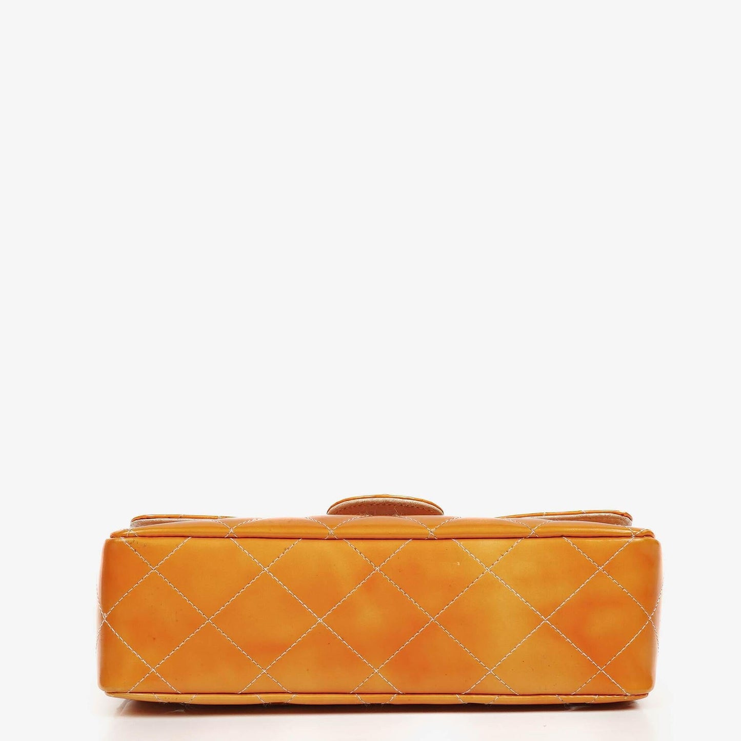 Chanel Mini Rectangular Flap Bag aus gestepptem Lackleder