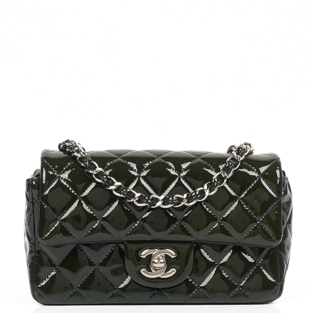 Chanel Mini Rechteckige Klappentasche In Gepolstertem Lackleder Mit Silberfarbener Hardware, 2013-2014