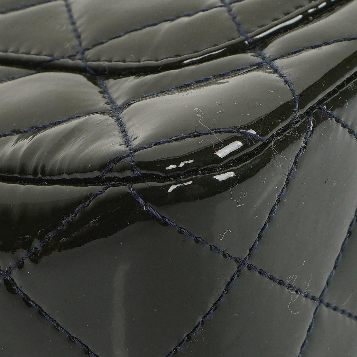 Chanel Mini Rechteckige Klappentasche In Gepolstertem Lackleder Mit Silberfarbener Hardware, 2013-2014