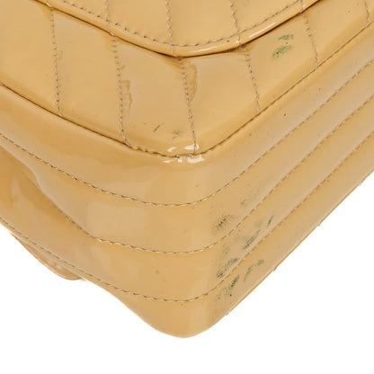 Chanel Mini Rectangular Single Flap Tasche aus Chevron-Lackleder mit silberfarbenen Beschlägen