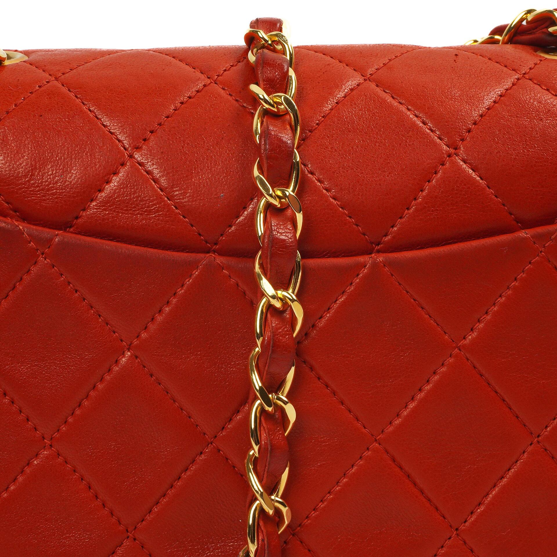 Chanel Mini Square Classic Flap Bag aus rotem gestepptem Lammleder mit 24K vergoldeten Beschlägen