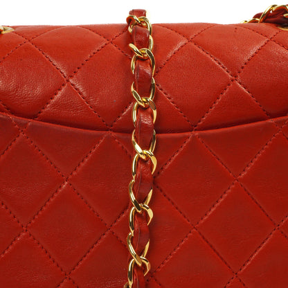 Chanel Mini Square Classic Flap Bag aus rotem gestepptem Lammleder mit 24K vergoldeten Beschlägen