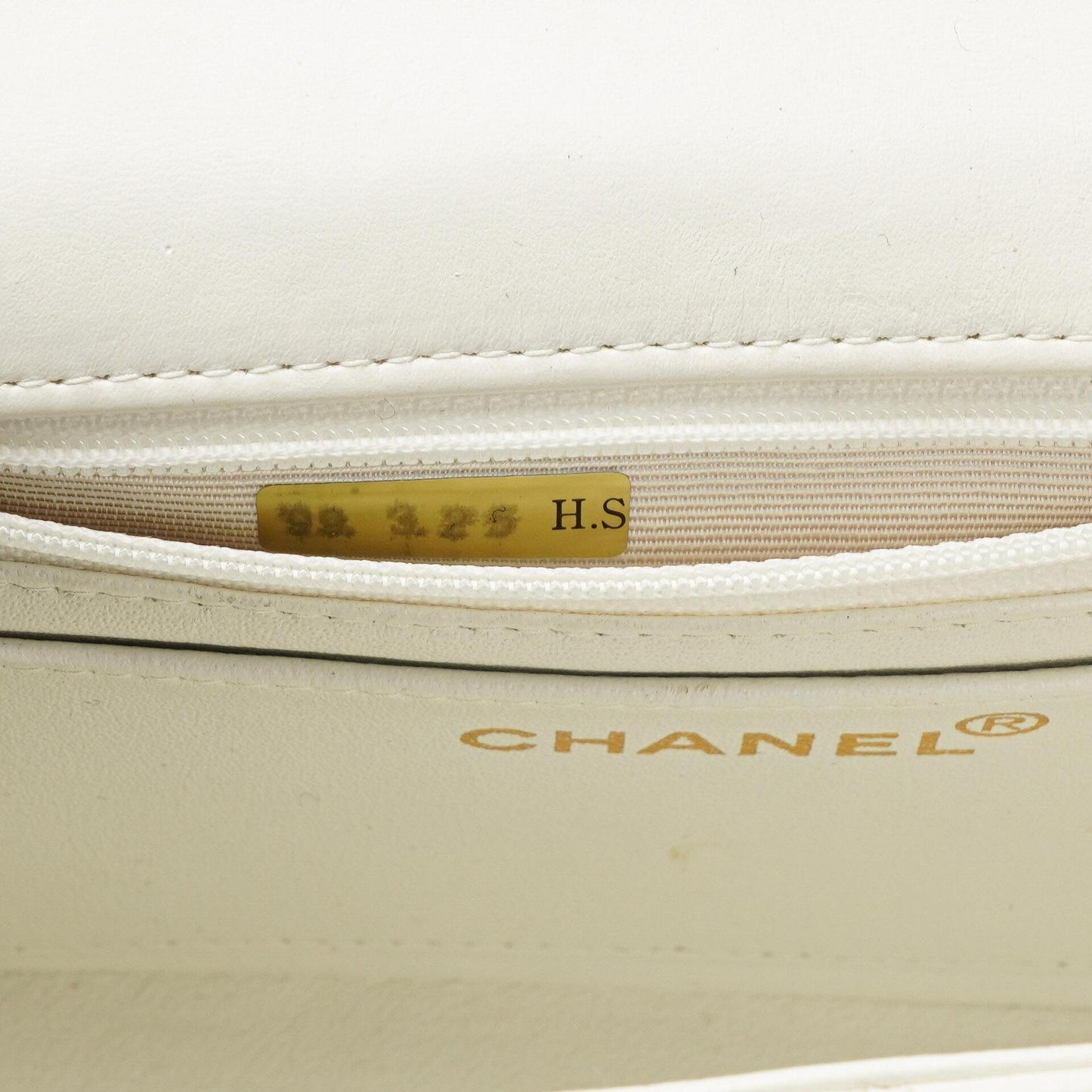 Chanel Mini Square Classic Flap Tasche Weiß Stepp-Lammleder mit 24K vergoldeten Beschlägen, 1997-199