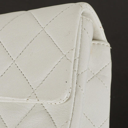 Chanel Mini Square Classic Flap Bag aus weißem gestepptem Lammleder mit 24K vergoldeten Beschlägen