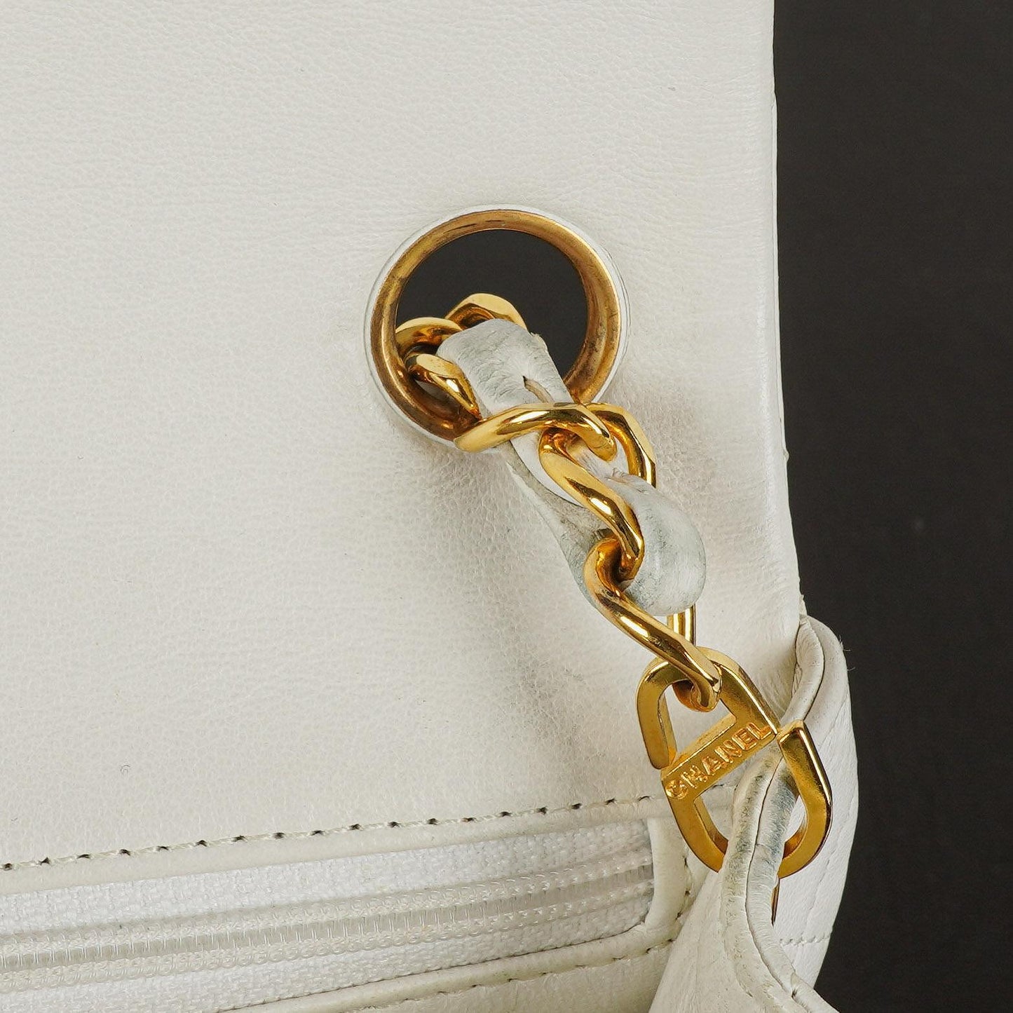 Chanel Mini Square Classic Flap Bag aus weißem gestepptem Lammleder mit 24K vergoldeten Beschlägen