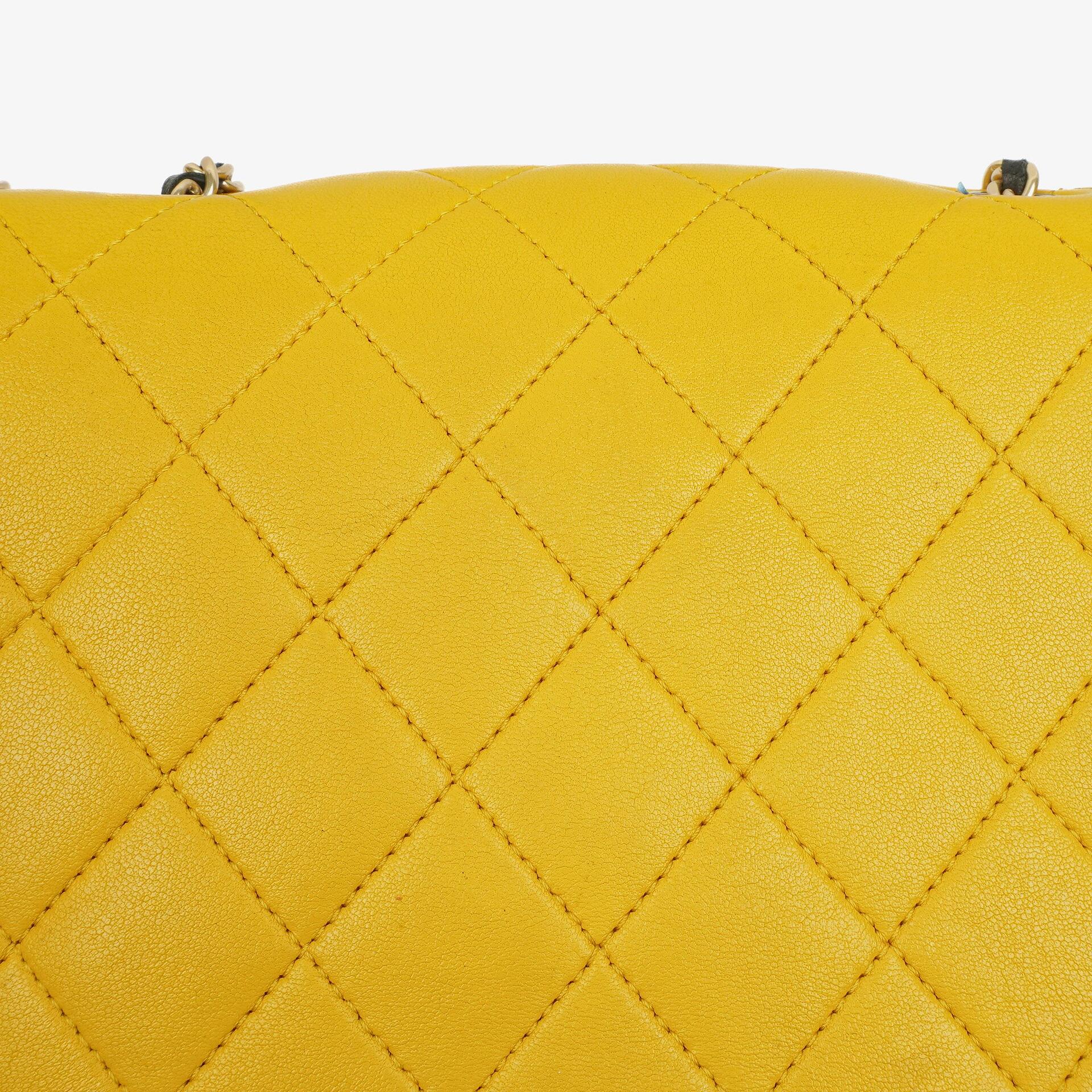 Chanel Tri-Color Medium Graphic Flap Bag aus mehrfarbigem Lammleder
