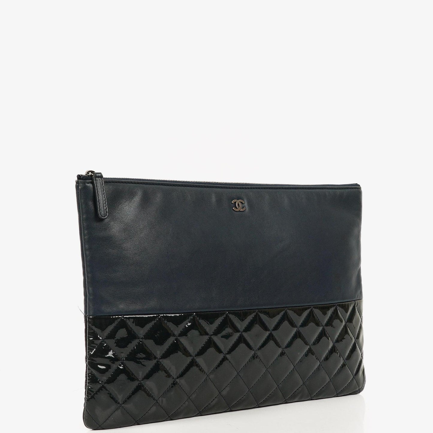Chanel Große Kosmetiktasche aus marineblauem Lammleder und olivgrünem gestepptem Lackleder, 2014