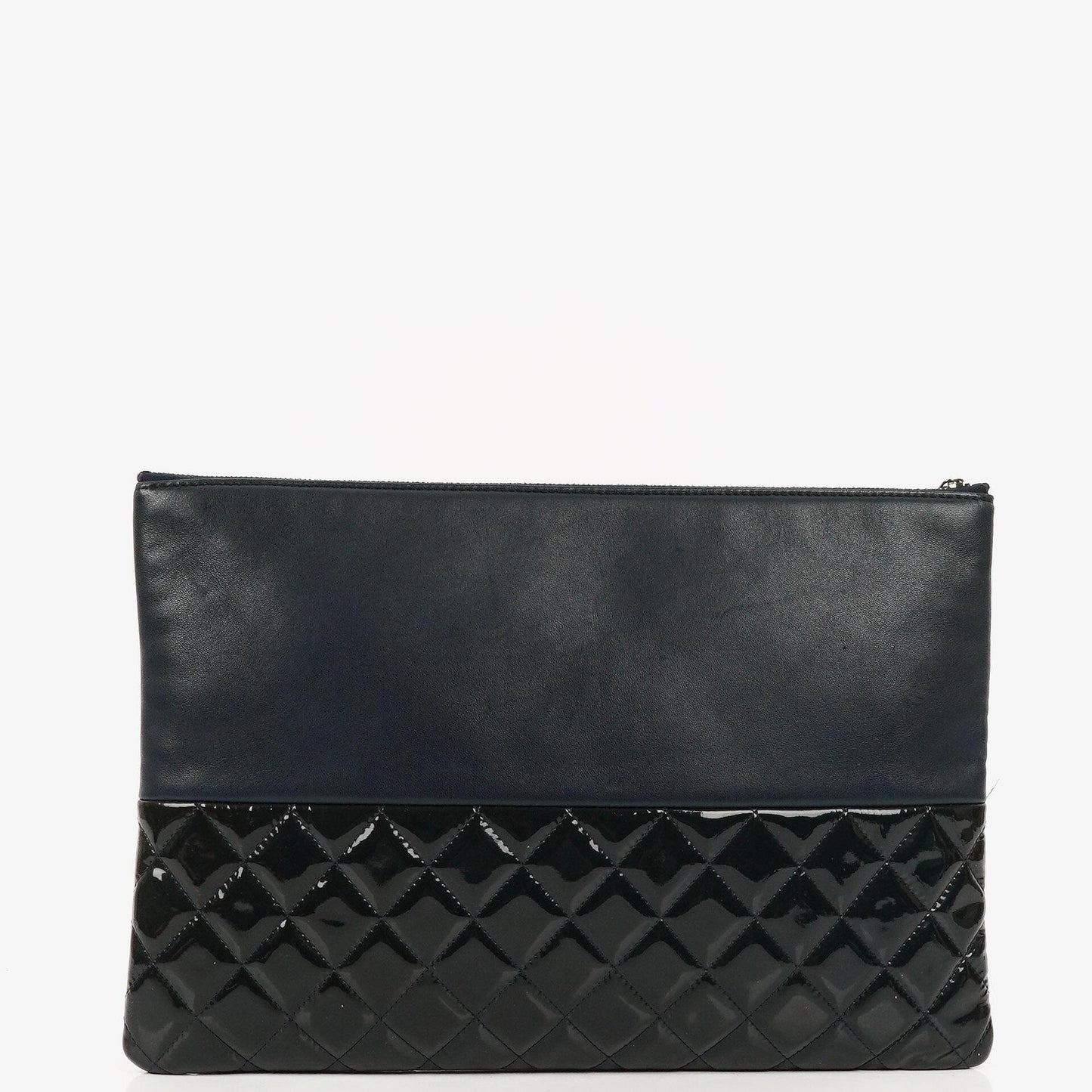 Chanel Große Kosmetiktasche aus marineblauem Lammleder und olivgrünem gestepptem Lackleder, 2014