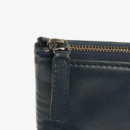 Chanel Große Kosmetiktasche aus marineblauem Lammleder und olivgrünem gestepptem Lackleder, 2014