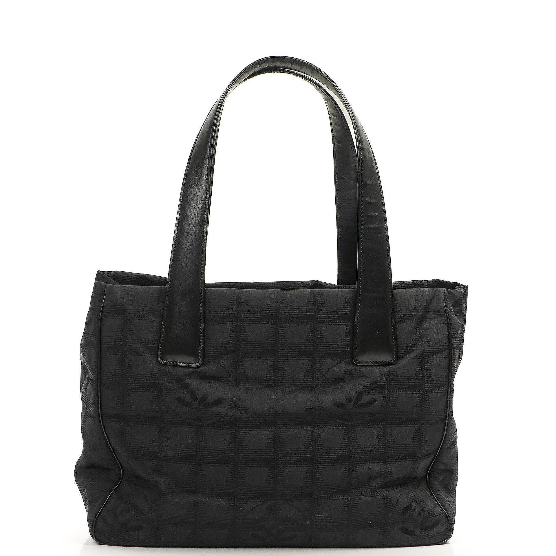 Chanel New Travel Line PM Tote Tasche Schwarz Nylon